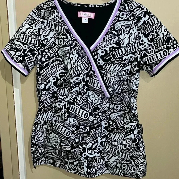 KOI scrub top Graffiti print Juliana Size small - Picture 1 of 3